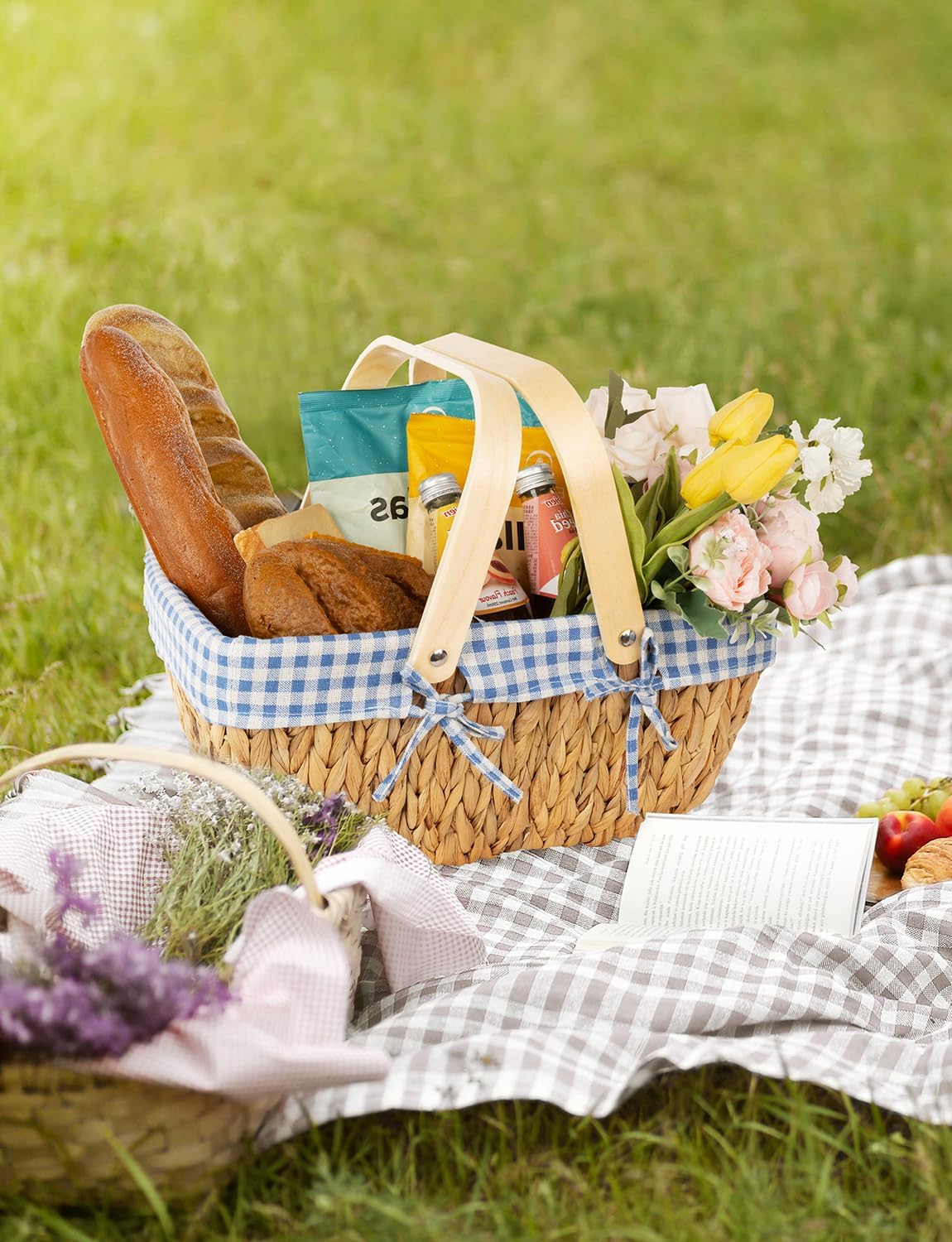 Wicker Basket with Washable Linner
