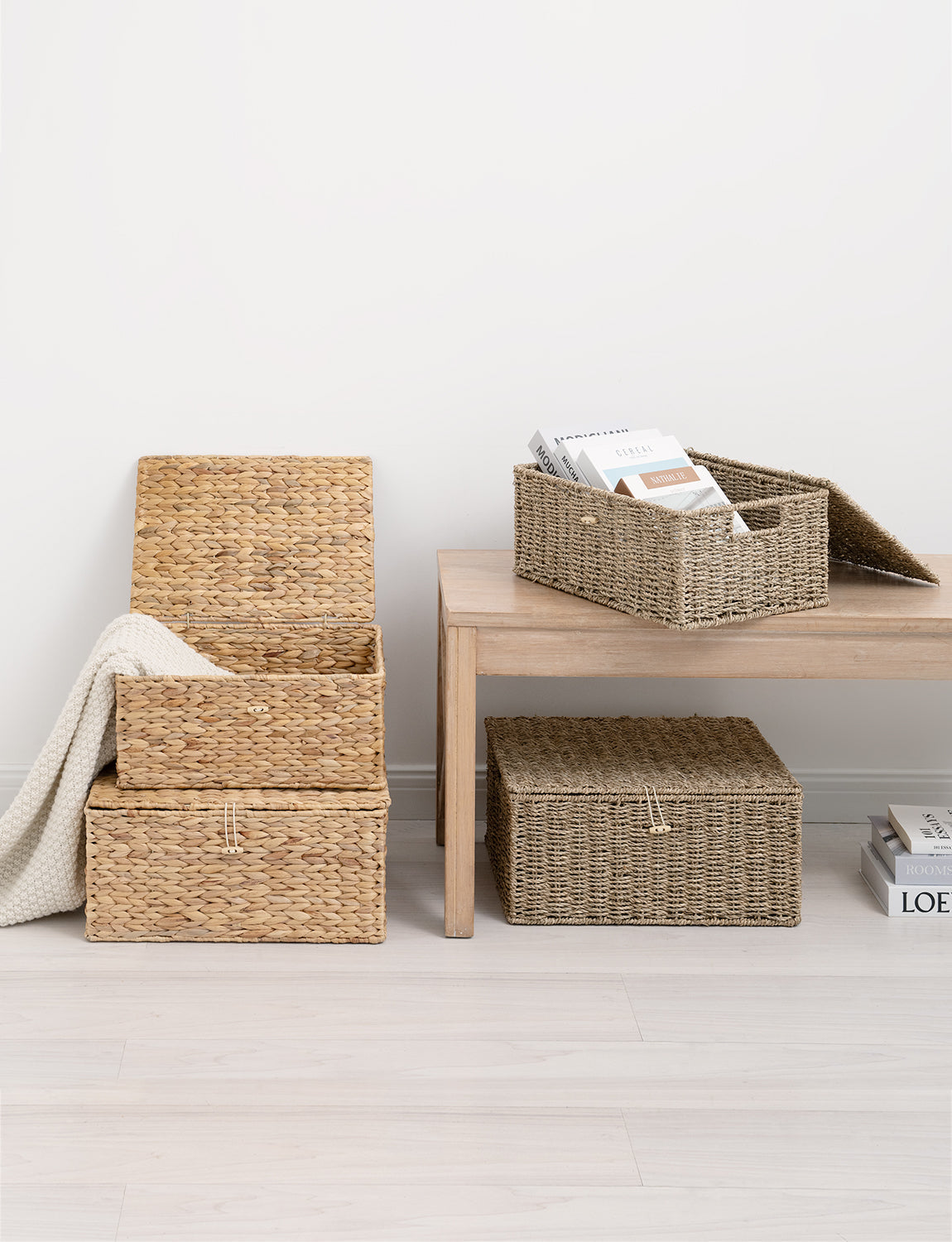 Wicker Basket with Lid and Built-in Handles, Storage Basket for Organizing