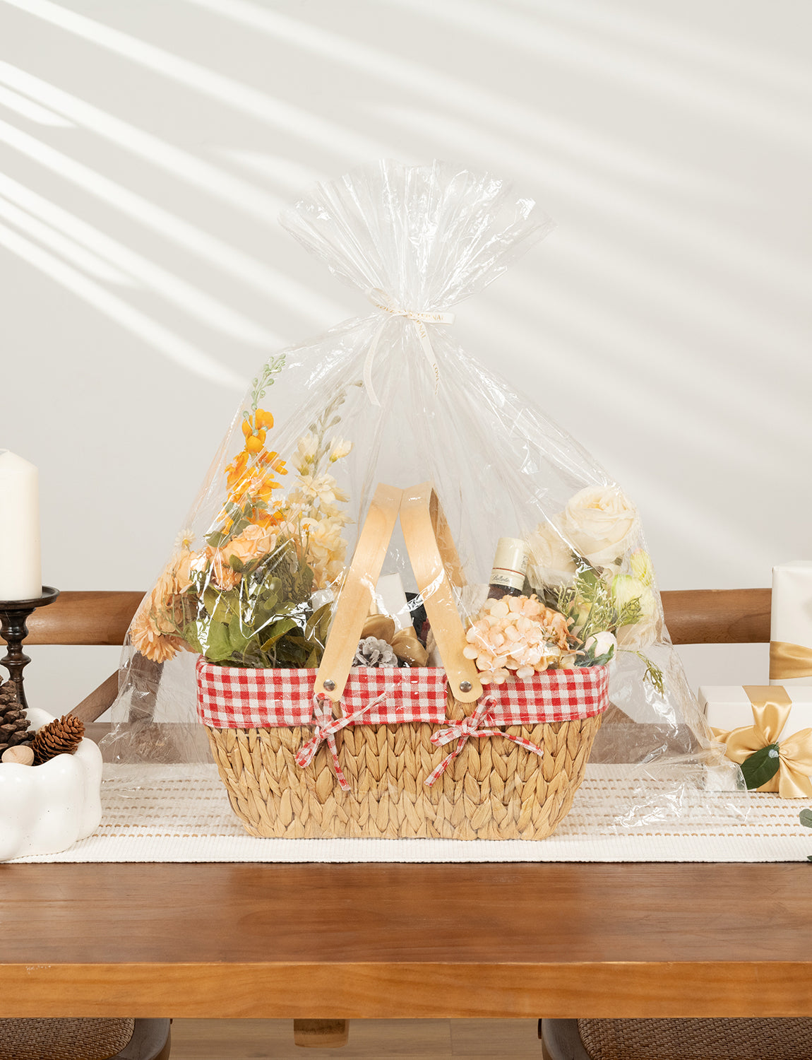 Wicker Basket with Washable Linner